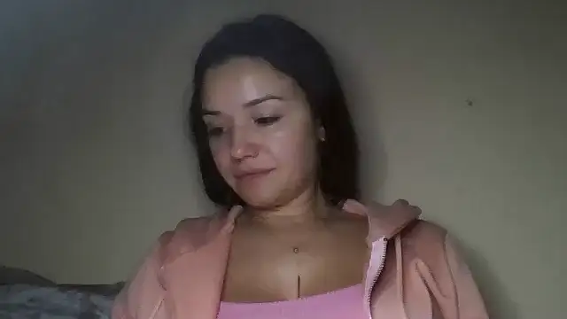 Snapshot of Linusya chatting on October 28, 2025, 4:31 pm Linusya online show from October 28, 2025, 4:31 pm