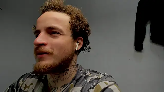 layneinchains online show from November 17, 2025, 7:25 am