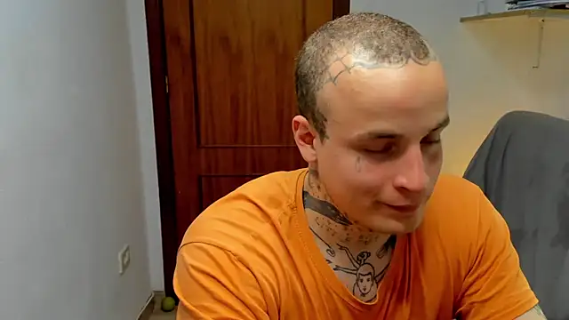 layneinchains online show from April 13, 2026, 12:43 pm