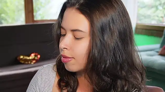 Kozzy  online show from February 13, 2026, 8:49 pm