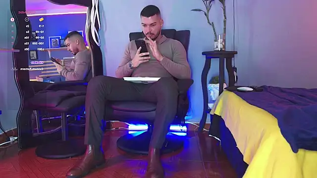 HenryBenso online show from December 13, 2024, 9:57 am