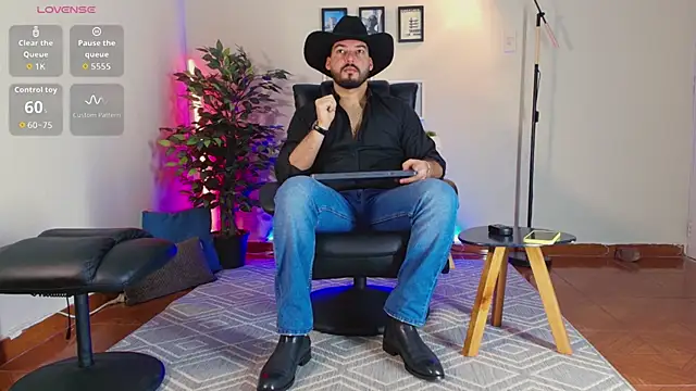 HenryBenso online show from October 14, 2025, 5:36 pm