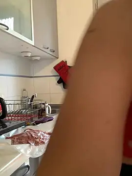 la petite prunette69 online show from March 12, 2025, 8:30 am