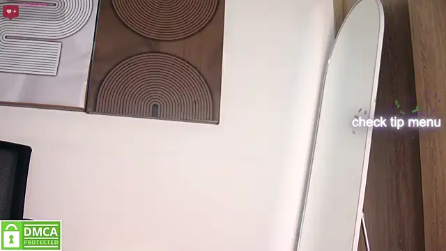 aidaadams online show from April 8, 2026, 11:43 am