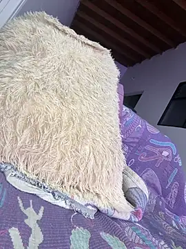 NicholScully online show from April 1, 2026, 11:46 pm