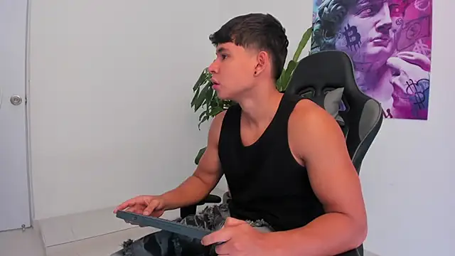 Bray Kevin online show from December 16, 2024, 4:16 pm