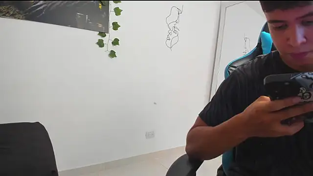 Bray Kevin online show from February 28, 2025, 11:56 pm