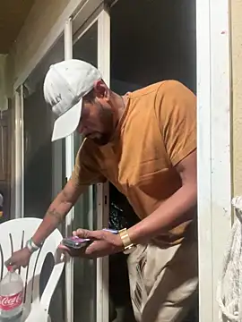 MrDickUdown24 7 online show from February 18, 2026, 7:48 am