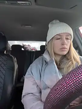 Snapshot of StasyWood chatting on March 4, 2026, 1:00 am StasyWood online show from March 4, 2026, 1:00 am