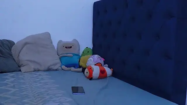 AliciaBasch online show from October 8, 2025, 3:37 am