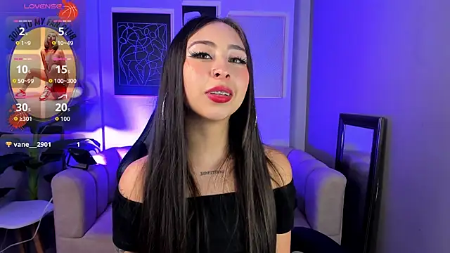  cloe martinez online show from October 15, 2025, 3:06 am