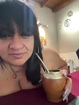 Sensualmente333 online show from September 13, 2025, 11:21 am