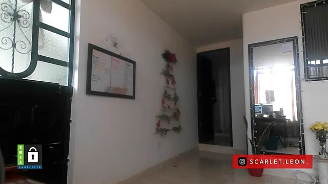 Scarletleon77 online show from January 8, 2026, 2:41 pm