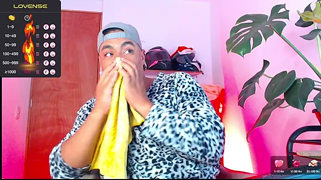 yosoy enzo2020 online show from December 29, 2024, 4:27 am