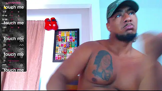 yosoy enzo2020 online show from March 19, 2025, 12:34 pm