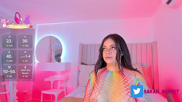 sarah-bonneth online show from November 12, 2025, 11:32 am