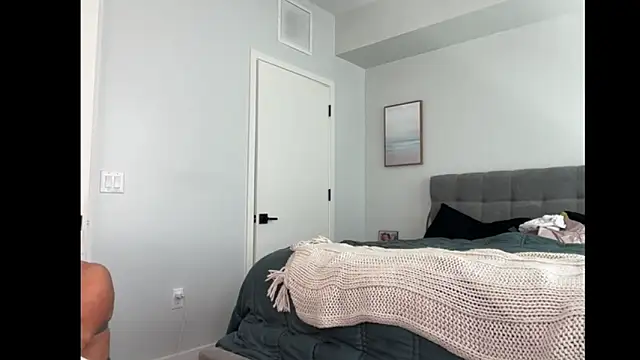 ElenaErickson online show from September 10, 2025, 8:53 pm