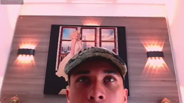 Snapshot of jeic_18 chatting on November 3, 2025, 12:39 pm jeic 18 online show from November 3, 2025, 12:39 pm