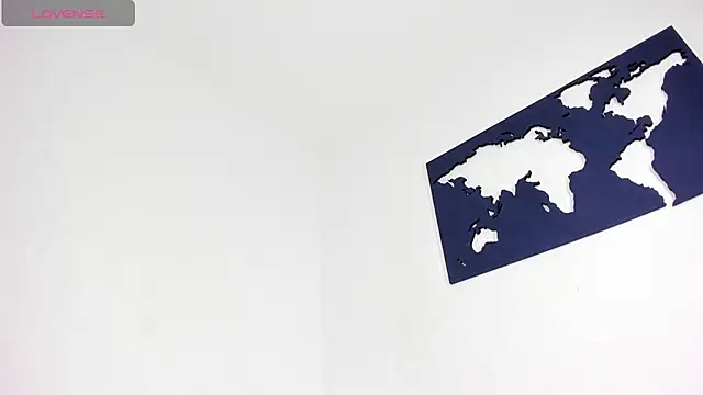 CurvyViolet online show from December 7, 2024, 11:51 am