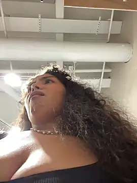 Nathcurly  online show from March 19, 2025, 9:05 pm