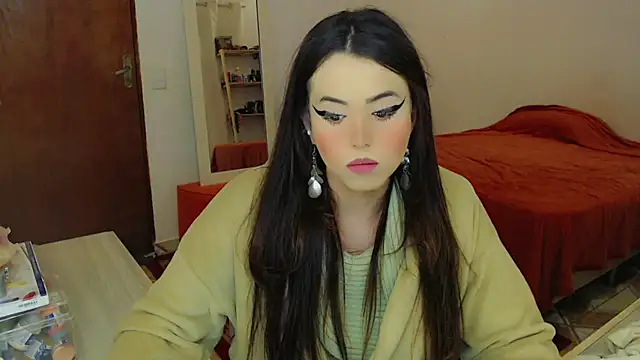 Sophie Fantasys online show from June 8, 2026, 12:58 am