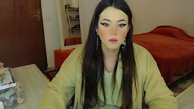 Sophie Fantasys online show from June 8, 2026, 1:28 am