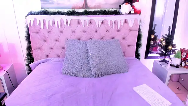Snapshot of Abbyy_Brooks chatting on December 28, 2024, 8:04 pm Abbyy Brooks online show from December 28, 2024, 8:04 pm