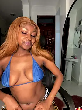 hot daily online show from December 17, 2025, 10:05 pm