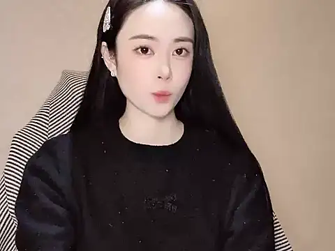 MM 007700 online show from December 9, 2024, 12:45 am