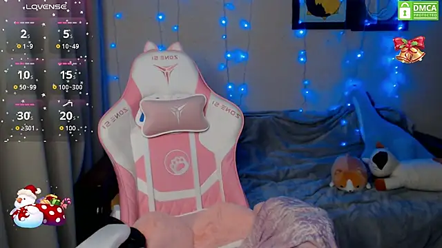 Snapshot of LeahGottty chatting on December 28, 2024, 2:53 pm LeahGottty online show from December 28, 2024, 2:53 pm