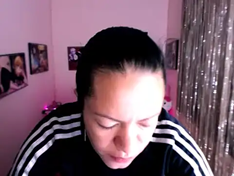 Cristal w online show from January 24, 2025, 4:17 pm