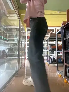 Rosa 998 online show from September 12, 2025, 1:06 am