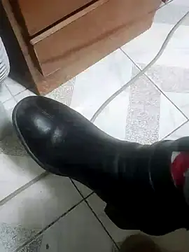 Beijing2000 online show from December 20, 2024, 11:54 am