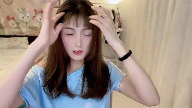 SHUIshui  online show from March 2, 2025, 2:00 pm