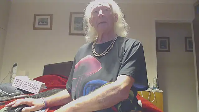 WaverlyKernow online show from December 17, 2025, 8:31 am