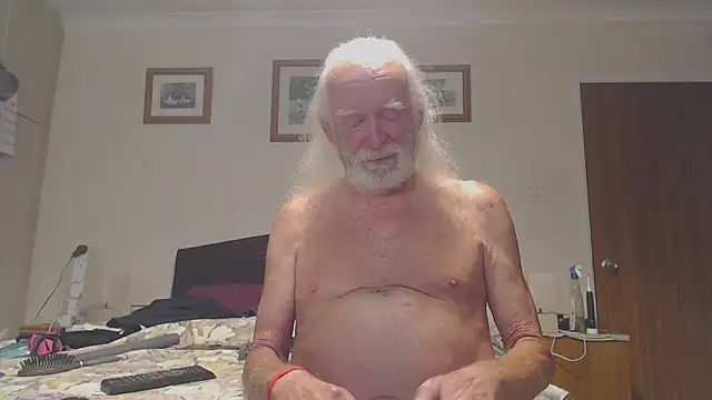 WaverlyKernow online show from June 6, 2026, 2:55 pm
