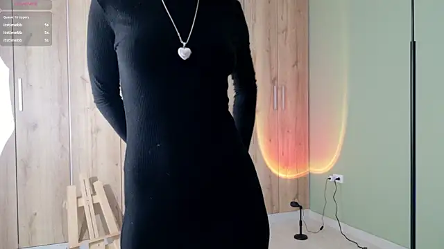 were-Naughty online show from March 4, 2025, 9:22 pm