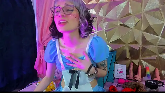 neeko princes online show from January 3, 2025, 3:12 pm