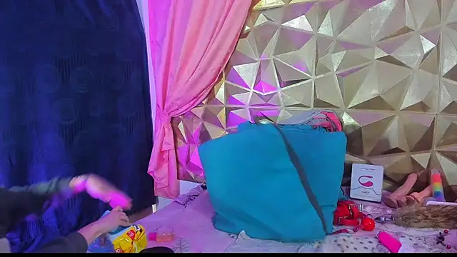 neeko princes online show from January 5, 2025, 3:13 pm