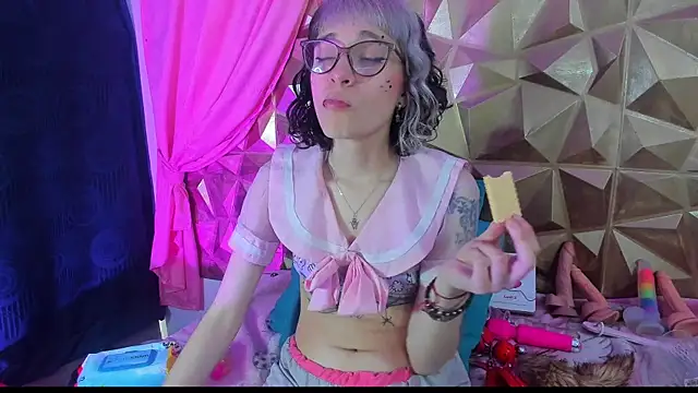 neeko princes online show from January 6, 2025, 3:19 pm