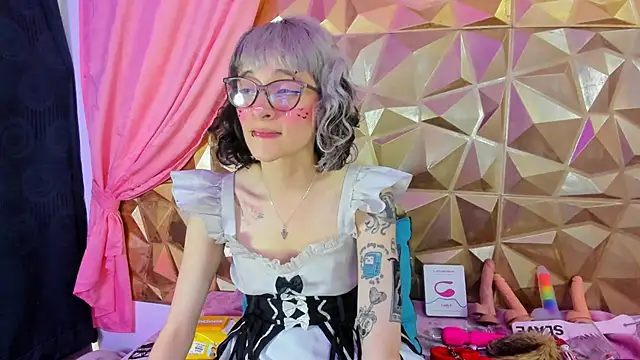 neeko princes online show from February 6, 2025, 3:20 pm