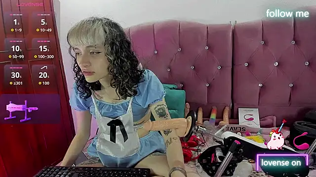 neeko princes online show from October 24, 2025, 12:45 pm