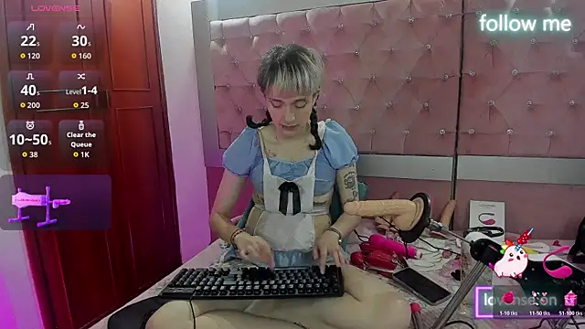 neeko princes online show from November 18, 2025, 12:31 pm