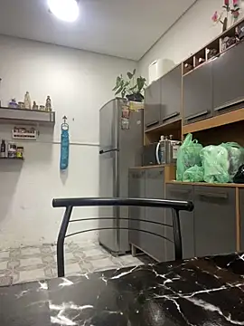 Snapshot of mariy_ chatting on March 7, 2025, 9:27 pm mariy  online show from March 7, 2025, 9:27 pm