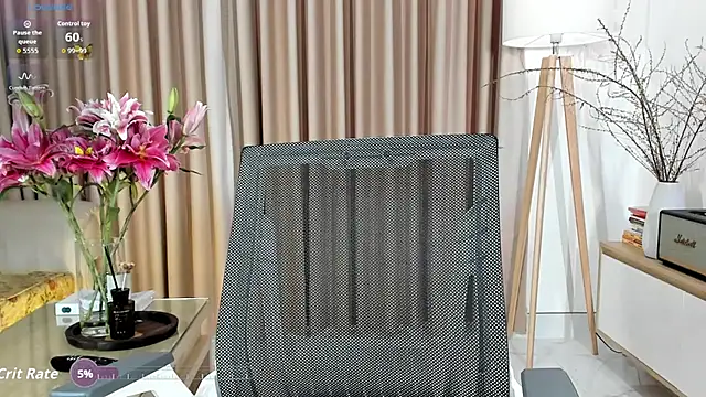  Joliie  online show from February 24, 2026, 7:39 am