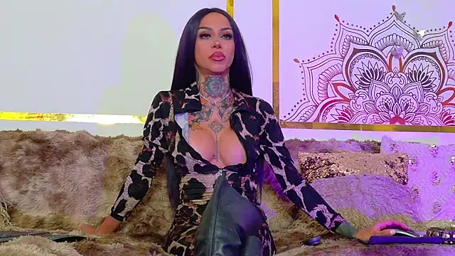 PandoraVolkov online show from October 1, 2025, 7:53 pm