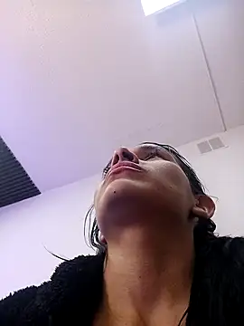  shantal smith online show from March 15, 2025, 2:35 am