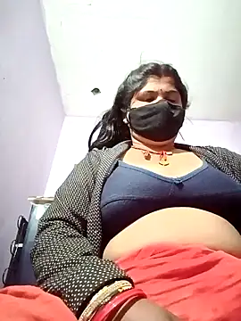 Hotmohni online show from December 4, 2024, 11:57 pm