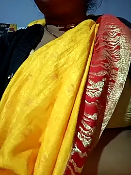 Hotmohni online show from December 26, 2024, 2:27 pm