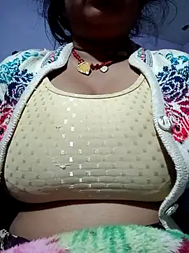 Hotmohni online show from February 3, 2025, 10:32 pm